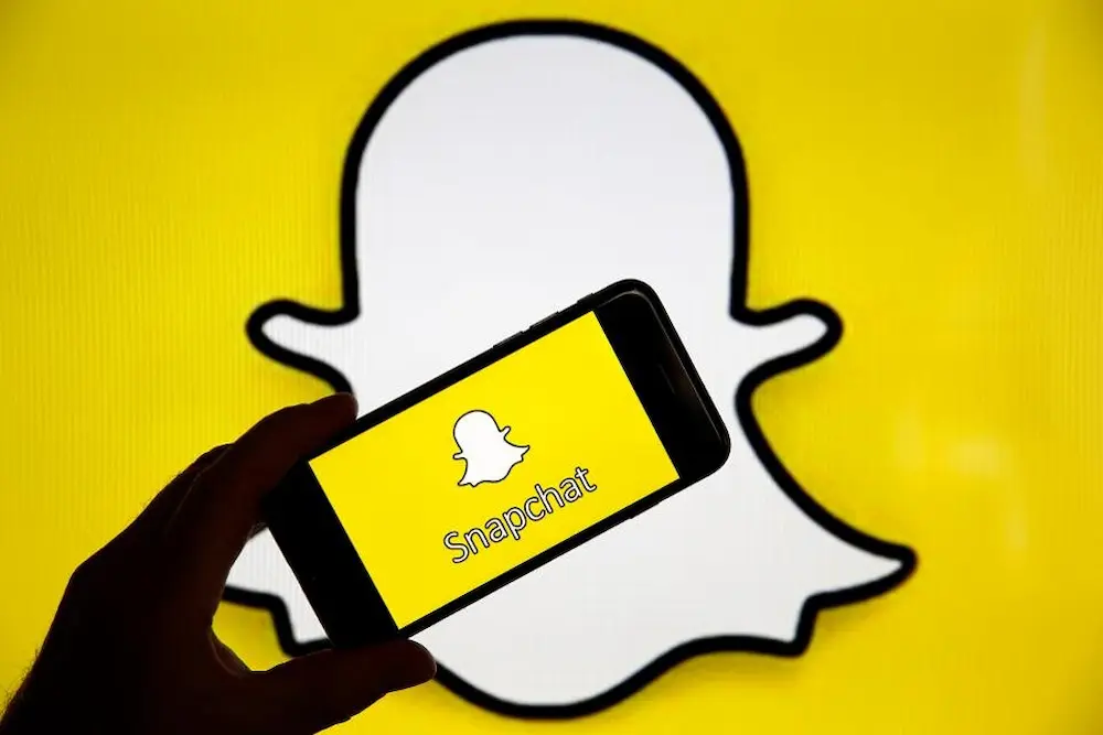 Snapchat چیست؟ - blog image